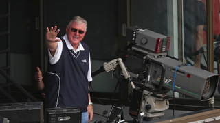White Sox Fans To Endure One More Partial Season Of Hawk Harrelson